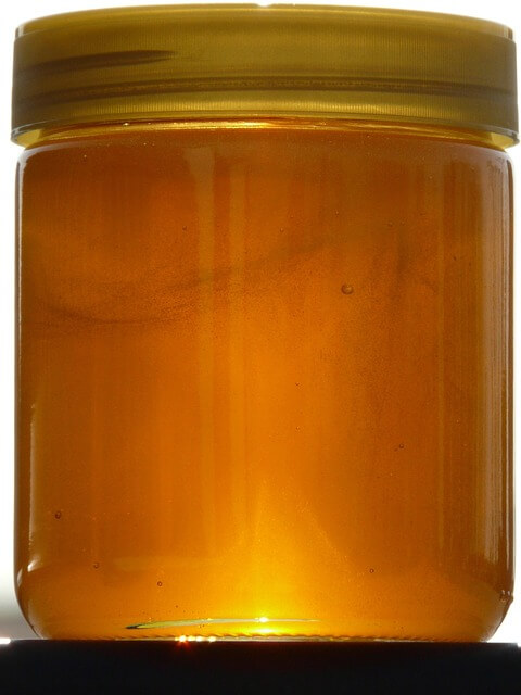El frasco transparente (Miel homogénea y estática).jpg